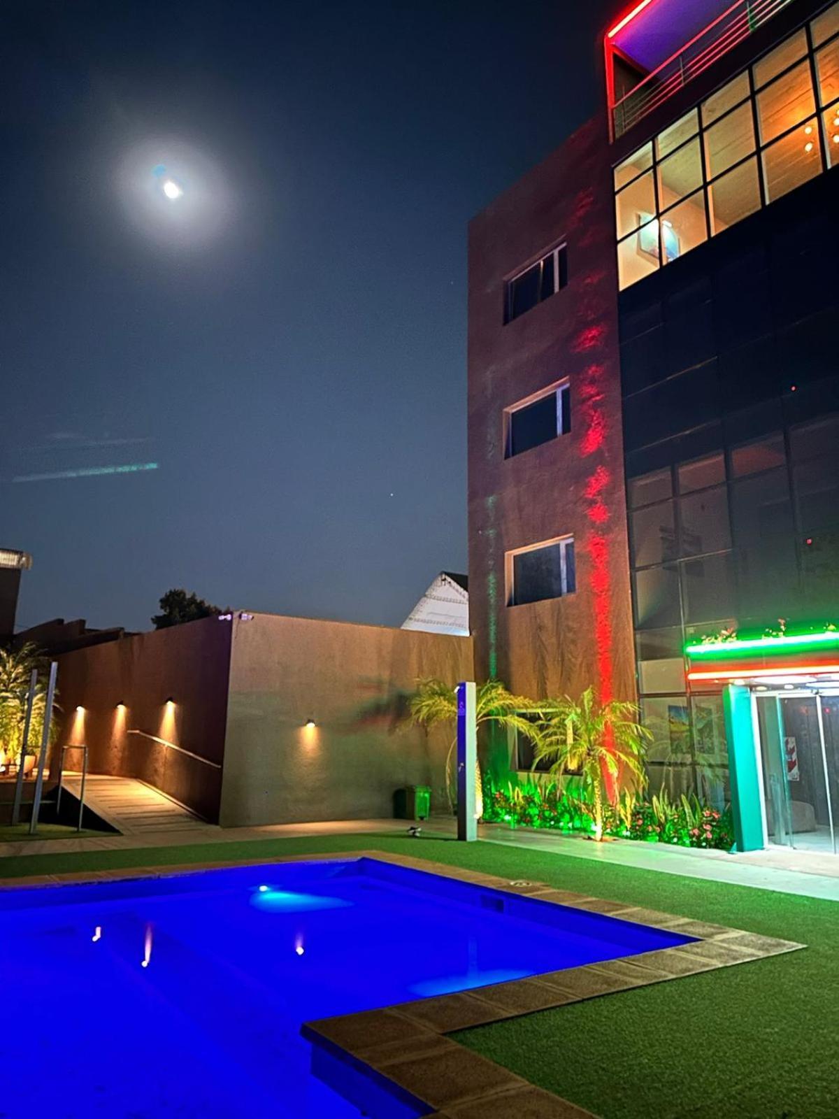 Hotel Boutique Genova Puerto Iguazu Exterior photo